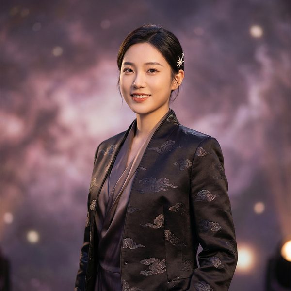 小马拉大车演员顾问沈月华